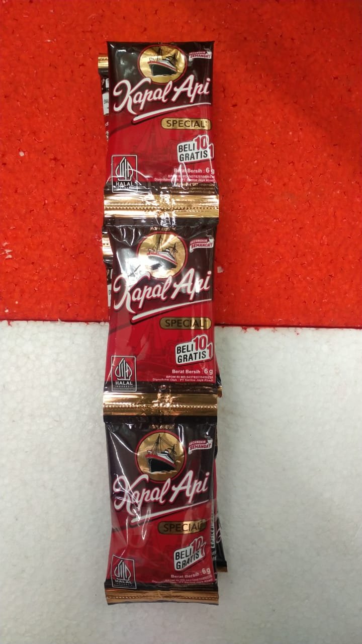 Kopi Seduh Pahit Kapal Api