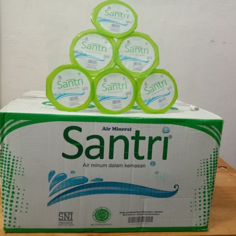 SANTRI GELAS