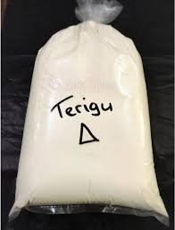 TERIGU CURAH SEGITIGA 1KG