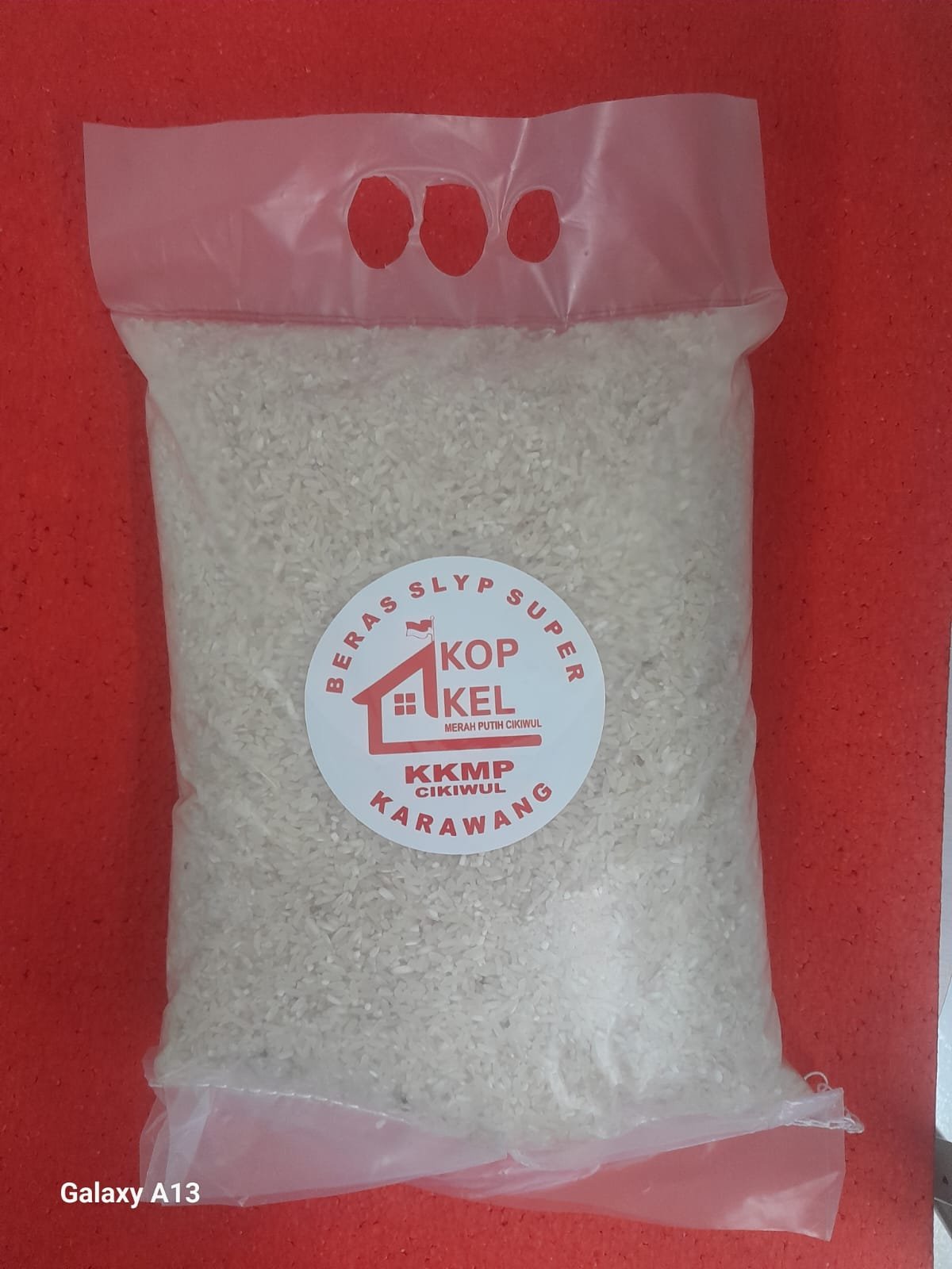 BERAS SLYP SUPER KARAWANG 3 KG